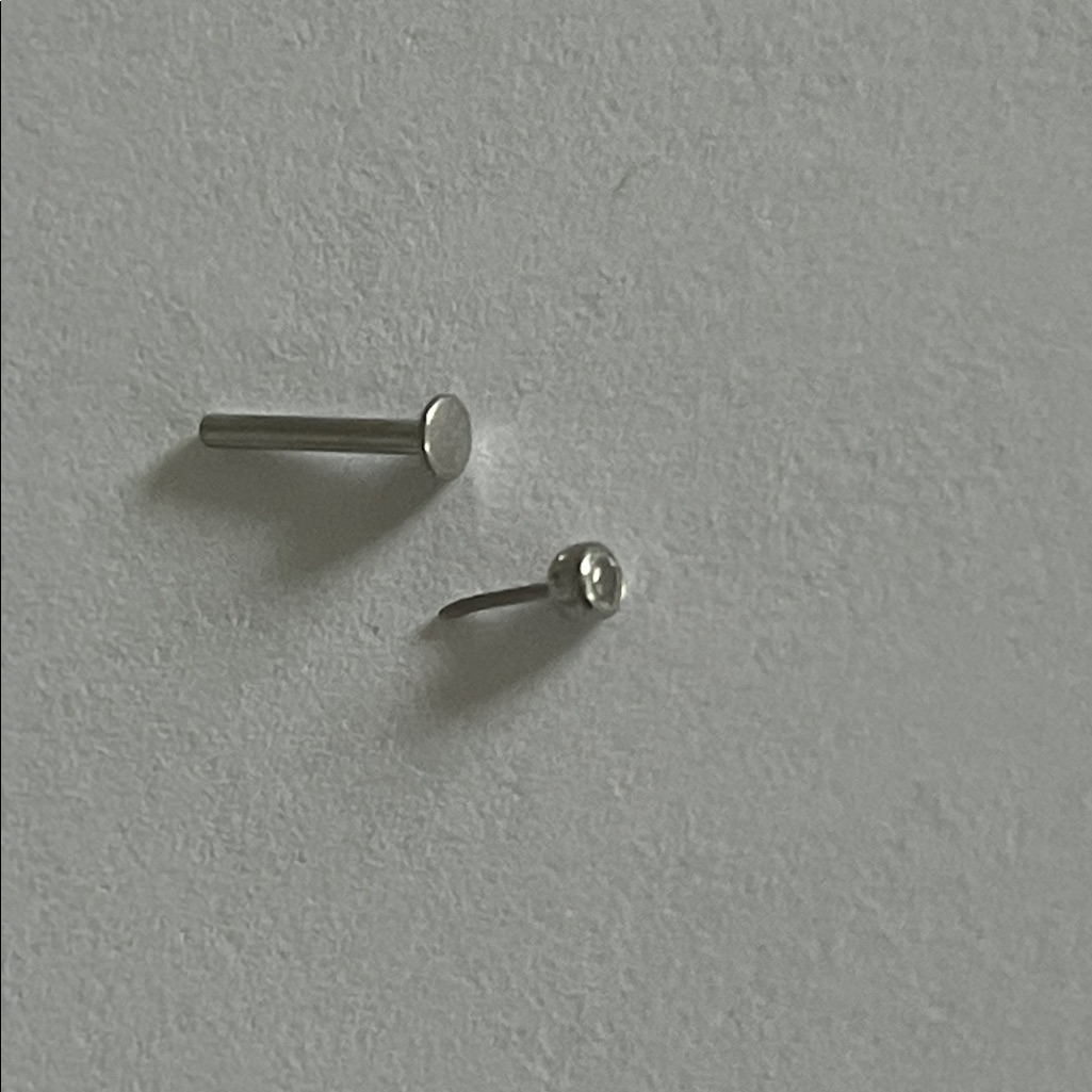 Titanium Svarovski Crystal Nose Piercing